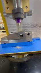 議價出售04到07款老款沃爾沃前大燈一對，沃爾沃前大燈一對，XC90.4.4V8，150一個不包郵拍前咨詢運費，拆車件 歷史價格詳細信息