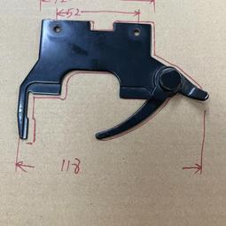 兩個標本盤子，大個的是康熙年的青花蝶戀花，另一個是天啟左右明8295 歷史價格詳細信息