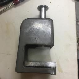 議價出售鑄鐵墊高塊高度150mm雙面磨 重4公斤 精密儀器拆機下來的立柱 底部四孔m8 頂部切掉擋邊就能做墊高塊使用 歷史價格詳細信息