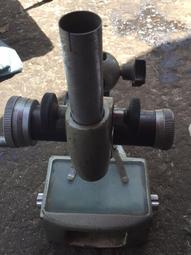 議價出售顯微鏡改裝架子。可以改裝小臺鉆  金屬框架 鐵底座 鋁挽臂 塑料平臺。銅燕尾槽。行程7cm左右 筒內徑28mm 歷史價格詳細信息