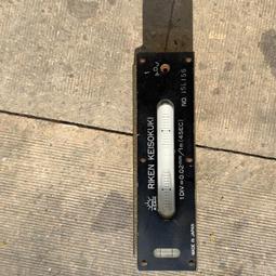 議價出售理想L7大燈，原廠拆車低配LED大燈總成，燈面輕微劃痕，有點小瑕疵不影響使用，完全可以忽略，標價不包郵 歷史價格詳細信息