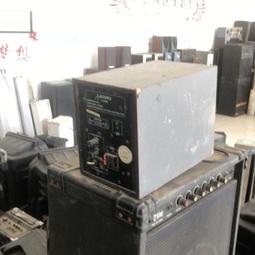 出售一個多年以前，老人珍藏的，的一個鑲嵌著寶石的小 歷史價格詳細信息