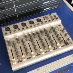 議價出售又到一批各種音箱音響調音臺戶外音箱出聲的不出聲的 感興趣的話點“我想要”和我私聊吧～ 工作室：天津市西青區南站 歷史價格詳細信息