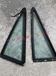 議價出售奧迪TT汽車尾翼頂翼 顏色眾多 詳情私聊二手原裝拆車件 感興趣的話點“我想要”和我私聊吧～ 歷史價格詳細信息