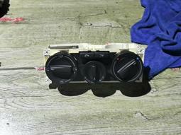 議價出售大眾帕薩特領馭新領域發動機電腦板行車電腦版3BD906018C，原裝拆車，原車已測試好使，質保一個月 歷史價格詳細信息