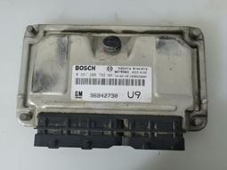 議價出售雪佛蘭科沃茲大燈  雪佛蘭科沃茲大燈  高配帶LED日行燈 買家請閱讀： 1 ： 本廠所售燈具均為原廠純拆燈具 歷史價格詳細信息