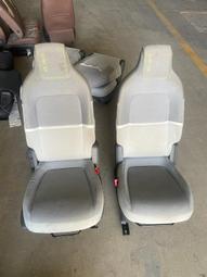 議價出售寶駿E300高配大燈總成 歷史價格詳細信息