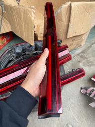 議價出售寶駿rs5高配大燈日行燈 寶駿RS5高配大燈日行燈，原廠拆車件，成色如圖，大燈700，日行燈300一個包郵（遠 歷史價格詳細信息