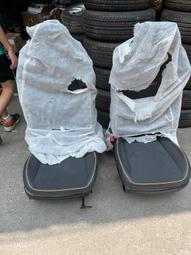 議價出售創新衛星音箱4歐10Ｗ多媒體環繞音箱一對有腳有網罩CREATIVE包郵 出聲 單只重0.46公斤，線長2米 外 歷史價格詳細信息