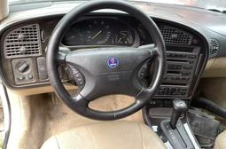 議價出售04到07款老款沃爾沃前大燈一對，沃爾沃前大燈一對，XC90.4.4V8，150一個不包郵拍前咨詢運費，拆車件 歷史價格詳細信息