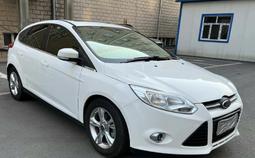 議價出售13年風行景逸葉子板總成一對 感興趣的話點“我想要”和我私聊吧～ 歷史價格詳細信息