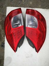 議價出售07年沃爾沃S40機艙保險盒配電盒總成8688040原裝拆車，成色如圖，卡扣都完好，原車已測試好使，質保一個月 歷史價格詳細信息