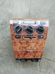 老件，可調整摺疊式，工作台夾燈。擺飾優。老插頭上寫250v，測試一般插座燈不亮。 歷史價格詳細信息