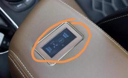 議價出售東南DX7車門內飾板一套15款 配件齊全 五大總成不賣 感興趣的話點“我想要”和我私聊吧～ 歷史價格詳細信息