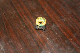 共模電感 抗干擾 磁環外內厚10*6*5MM 0.4MM線徑1MH 臥式安裝 W163  [40400] 歷史價格詳細信息