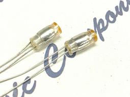 1個 -早期 TSC PPN 0.033uF 630V 5% 立式金屬膜電容 歷史價格詳細信息