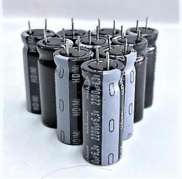 『正典UCHI電子』日本 Nichicon 鋁電解電容 SMD 電解電容 UZD  UZR 系列 【10入】 歷史價格詳細信息