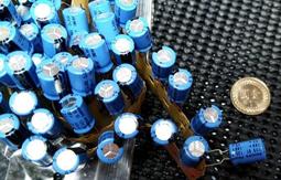 PHILIPS 135 6800uF 16V 18x35mm 電解電容 1顆1標 歷史價格詳細信息