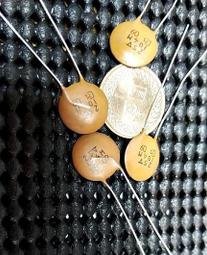 [中谷屋]CD04D-3300pF 250V 薄膜電容 歷史價格詳細信息