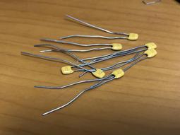 [中谷屋-清倉NE4312/MB2712] 1000pF 50V 1% PS聚苯乙烯電容 早期含鉛引線稍舊 歷史價格詳細信息