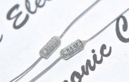 1個 SPRAGUE 150D 33uF 10V 5% MIL 臥式軍規鉭質電容 歷史價格詳細信息