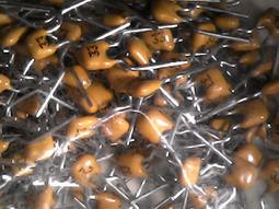 [中谷屋KI26L] 120pF 50V NPO  積層電容 獨石電容 立式陶瓷電容 歷史價格詳細信息