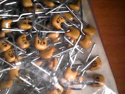 [中谷屋KI26L] 120pF 50V NPO  積層電容 獨石電容 立式陶瓷電容 歷史價格詳細信息