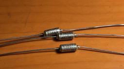 [中谷屋NC31F]&nbsp;0.01R 0.5%&nbsp;10W RH-10(RE65G) DALE軍規鋁殼電阻 非掏寶貨(0-99R 歷史價格詳細信息