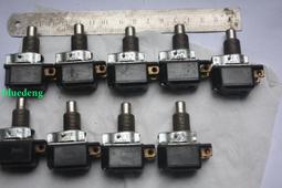 西電機 親拆  600V  0.1+0.1+0.1U  油浸電容  一只 歷史價格詳細信息