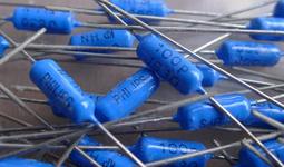 [中谷屋]薄膜電容KJ41E&nbsp; &nbsp; 0.22UF 50V 歷史價格詳細信息