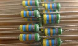 [中谷屋CK04F] 10.7K 15PPM BC PHILIPS MPR24早期含鉛電阻 (9.9K-99K) 歷史價格詳細信息