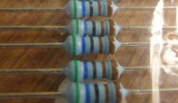 [中谷屋KE49G] 5K 5W 拆機 RCD160 電阻 (990R-9.9K ) 歷史價格詳細信息