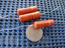 [中谷屋CG26B]&nbsp; 303K&nbsp; 1% (2W) SPRAGUE電阻 非掏寶貨(99K-999K) 歷史價格詳細信息