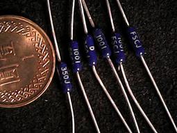 [中谷屋NC43F] 100pF  200V KEMET M39014/01-1339軍規陶瓷積層電容信賴度最高的S級 歷史價格詳細信息