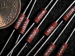 [中谷屋ND41L]301R 1% 1W&nbsp;RNC65J3010FS DALE軍規電阻 非掏寶貨(99R-990R ) 歷史價格詳細信息