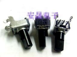 100kg臥式攪拌機 塑料顆粒色粉拌料機 側翻式混合混色機 歷史價格詳細信息