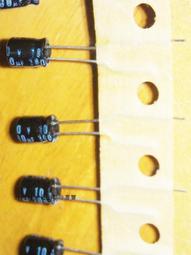 10V直插鋁電解電容元件100uf 220uf 470uf 1000uf 2200uf 3300uf 歷史價格詳細信息