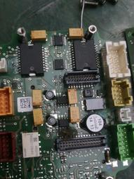 實驗吧！我要瘋狂養生：厭世記者親身嘗試101天斷食、瑜伽、冥想，一場變健[二手書_良好]5208 TAAZE讀冊生活 歷史價格詳細信息