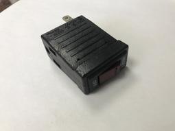 台灣工廠直營~高級紅雲絲金邊黑絲絨8X5X4公分吊墜展示盒手飾盒耳環盒項墜珠寶盒一打含運 歷史價格詳細信息