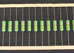 金屬膜電阻 3W &plusmn;1% 五色環 1.5千歐 1.5K 一種阻值10只 W2 [216509-032] 歷史價格詳細信息