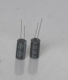 電解電容 直插 100V3300UF 3300UF 100V 體積25*50MM 優質 W81-0513 [336832] 歷史價格詳細信息