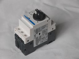 施耐德11KW變頻器ATV61FHD11N4Z變頻器，拆機功能正常，成色如圖 歷史價格詳細信息