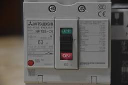 ???? 日製 MITSUBISHI 三菱 A851GOT-LWD RS-232-C 人機介面 24VDC 觸控螢幕 顯示器 歷史價格詳細信息