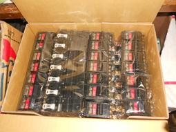 松下國際Panasonic NCR18650GA 3450mAh認證版凸頭10A動力鋰電池2入+LCD液晶雙槽充電器 歷史價格詳細信息