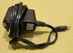 AC/DC adaptor, output:19V DC,3.4A, input: 100～120VAC 歷史價格詳細信息