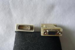 VGA轉DVI-I轉接頭 HDB15母DVI公轉接頭 彎頭90度 顯示器DVI轉接頭 歷史價格詳細信息