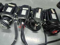 二手好物～ UNIQLO 工作短褲 工裝短褲 薄款 歷史價格詳細信息