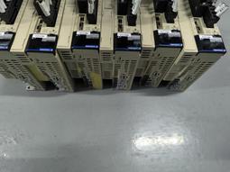 安川驅動器SGDV SGD7S-R70/R90/1R6/2R8/5R5/7R6/120A00A 01A0002 歷史價格詳細信息