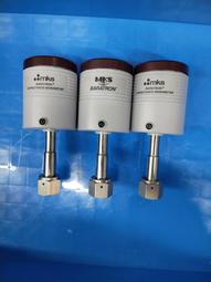 我的二手包❤️出清了!!【L.A.M.B】 好萊塢明星最愛～LAMB LOGO 綠/白/手提包 歷史價格詳細信息