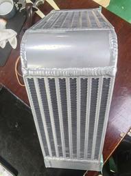 萊寶SV200真空泵出售，現貨多臺，，功能包好，都做好保養，需要的聯議價拍，議價出 歷史價格詳細信息